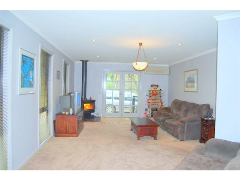 110 Stanley Rd, Grantville VIC 3984