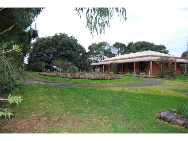 Wattle Bank VIC 3995