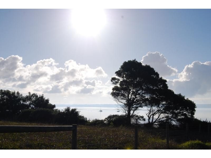 17 Moorings Place, Corinella VIC 3984