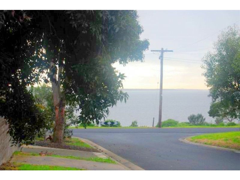 9-11 Bowman Street, Corinella VIC 3984