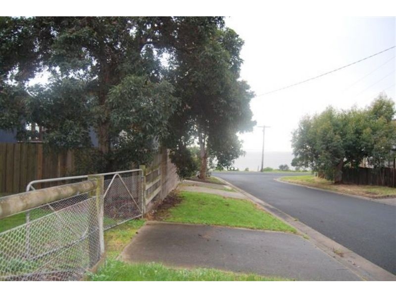 9-11 Bowman Street, Corinella VIC 3984