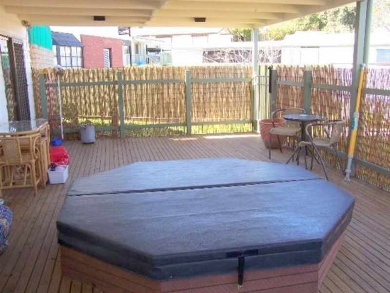 18 Queensferry Rd, Grantville VIC 3984
