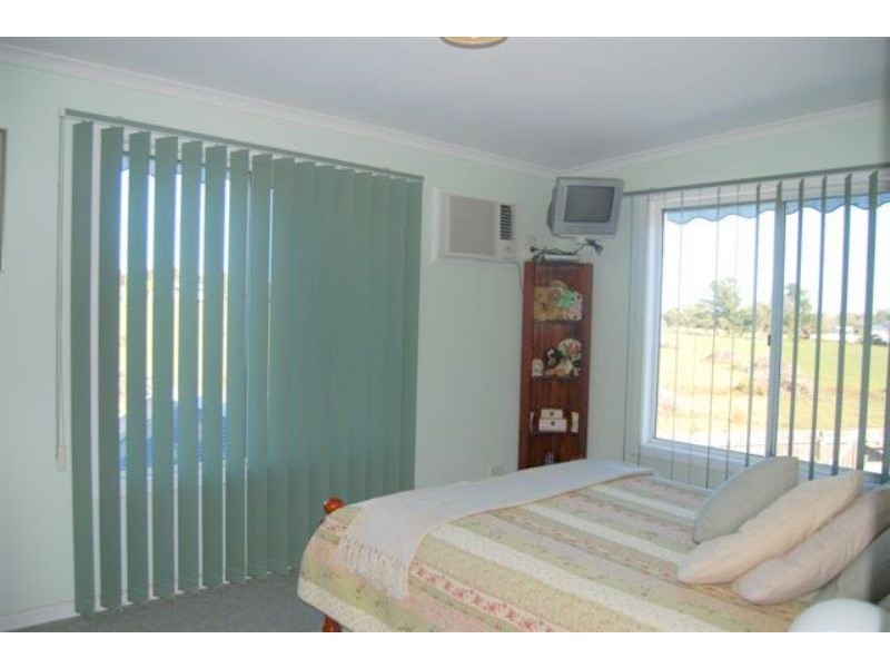 18 Queensferry Rd, Grantville VIC 3984