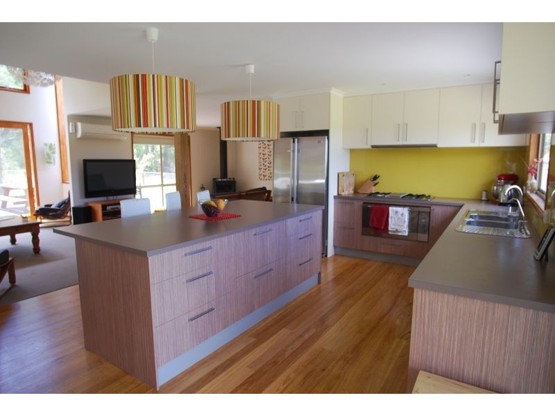 24 Emma Lane, Inverloch VIC 3996