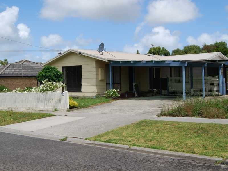 3 Henry Street East, Wonthaggi VIC 3995