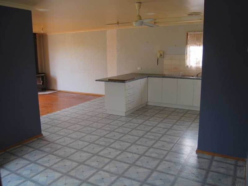 3 Henry Street East, Wonthaggi VIC 3995