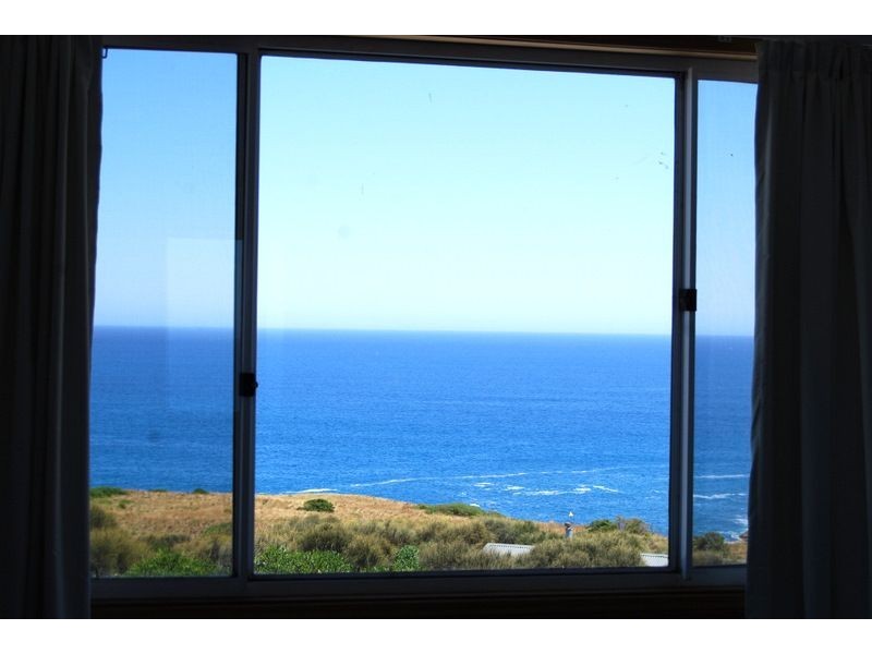 9 Warren Pde, Kilcunda VIC 3995