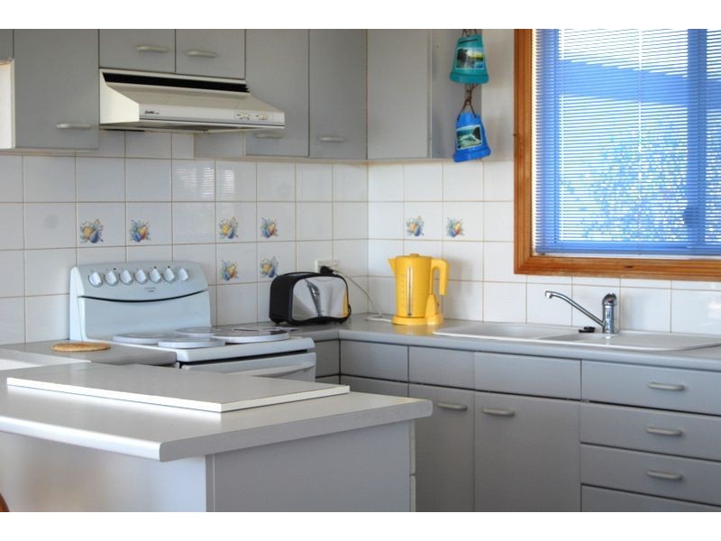 9 Warren Pde, Kilcunda VIC 3995
