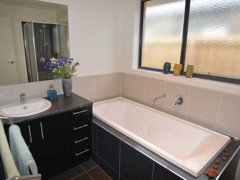 15 Bryden Drive, Wonthaggi VIC 3995