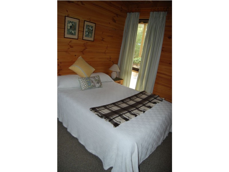 4 Cashin Street, Inverloch VIC 3996