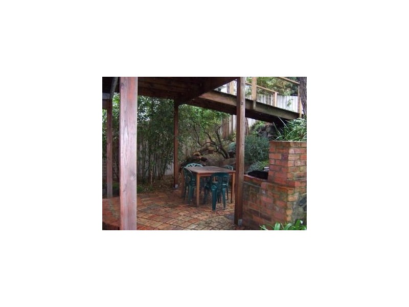 100 Surf Pde, Inverloch VIC 3996