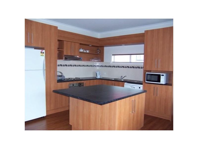 6 Outrigger Dve, Inverloch VIC 3996