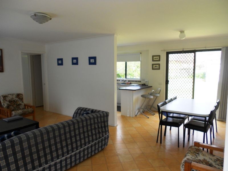 57 Wonthaggi Rd, Inverloch VIC 3996