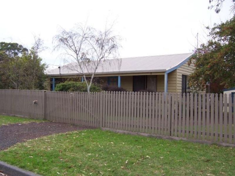 10 Nautilus Rd, Inverloch VIC 3996