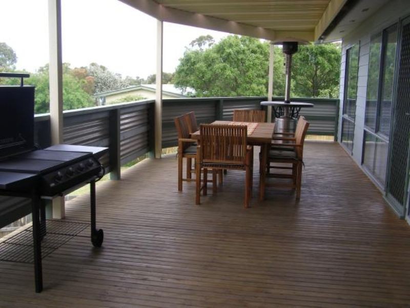 41 Anderson Ave, Inverloch VIC 3996