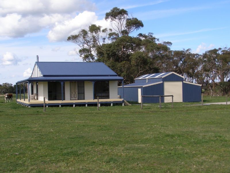 Outtrim VIC 3951