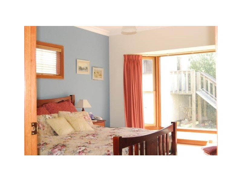 27 High Street, Inverloch VIC 3996