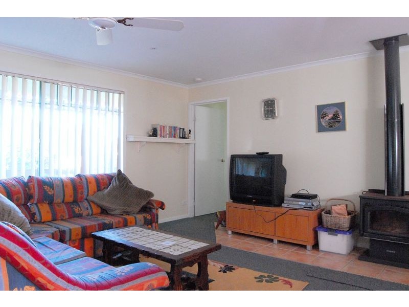 26 Tamara Cres, Inverloch VIC 3996
