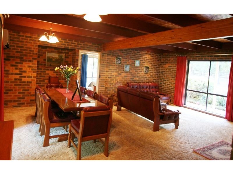 235 McCraws Road, Inverloch VIC 3996