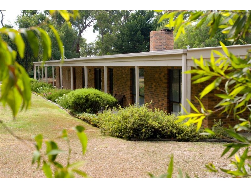 235 McCraws Road, Inverloch VIC 3996