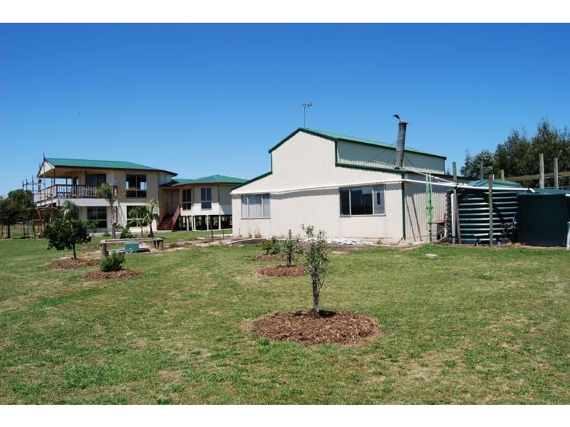 10 Forster Court, Wattle Bank VIC 3995