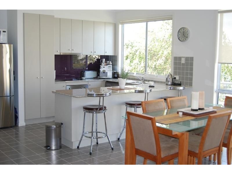 4 / 14-16 Hopetoun Street, Inverloch VIC 3996