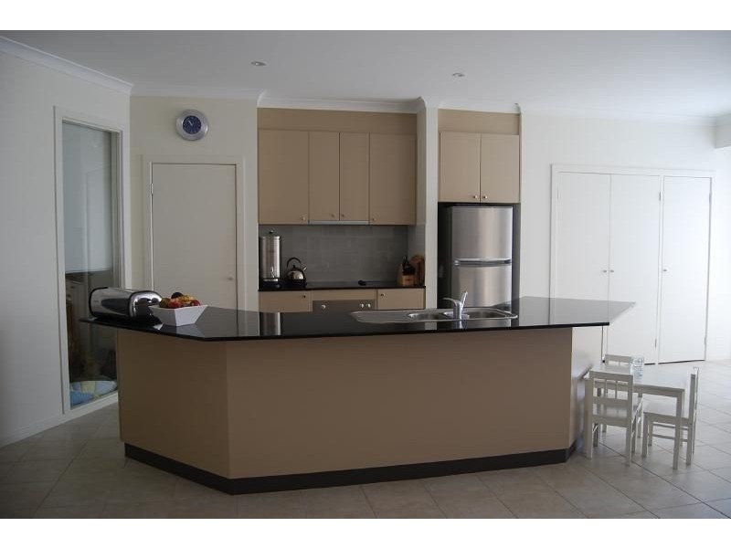 8 / 14-16 Hopetoun Street, Inverloch VIC 3996