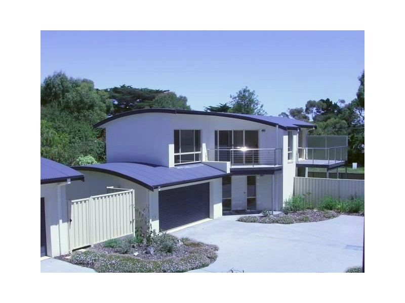 2/24-26 Kathryn Close, Inverloch VIC 3996