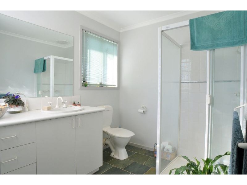 2b Pier Road, Inverloch VIC 3996