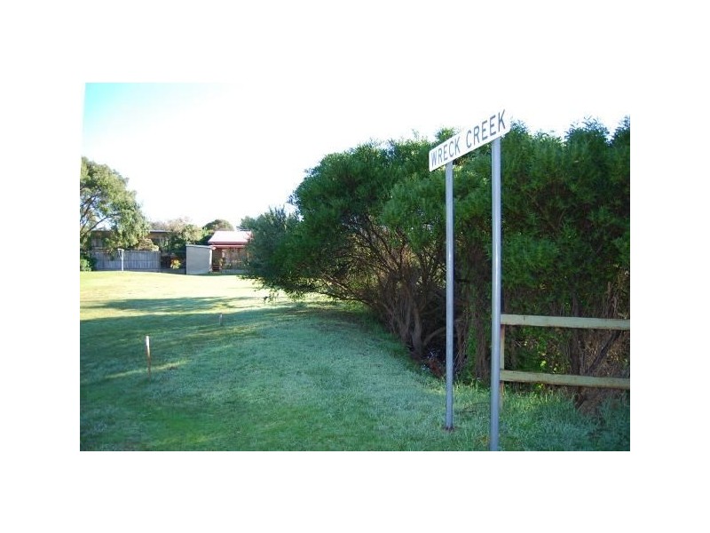 200 Surf Parade, Inverloch VIC 3996