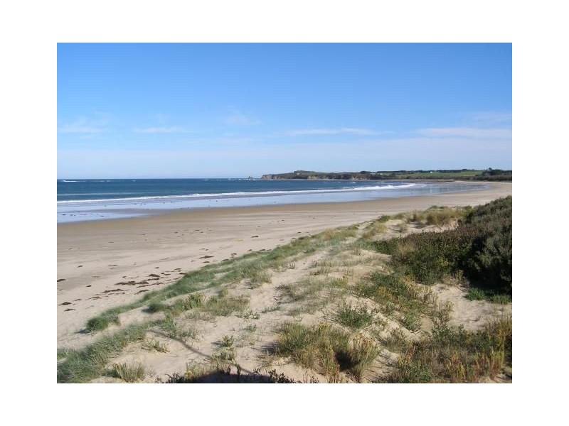200 Surf Parade, Inverloch VIC 3996