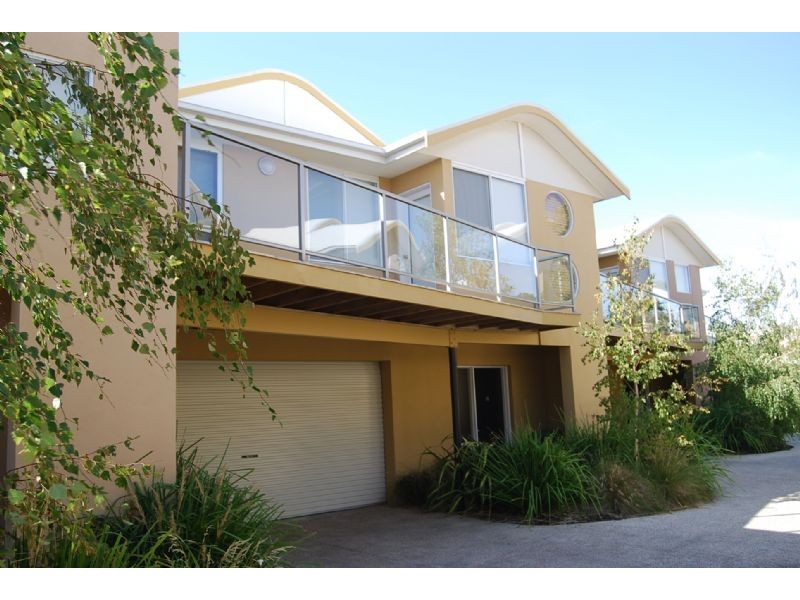 8/14-16 Hopetoun St, Inverloch VIC 3996