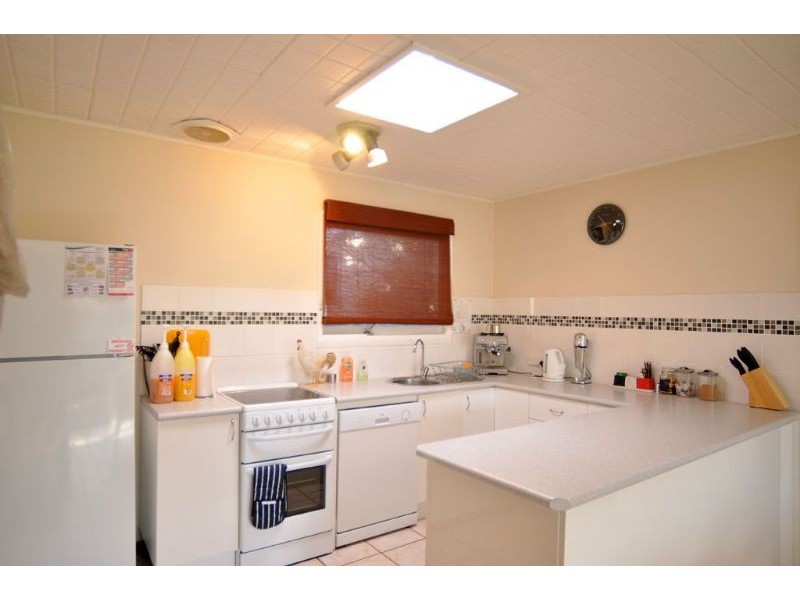 1 The Crescent, Inverloch VIC 3996