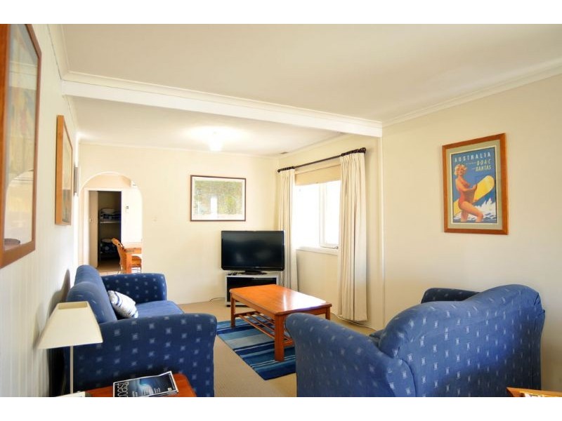 1 The Crescent, Inverloch VIC 3996