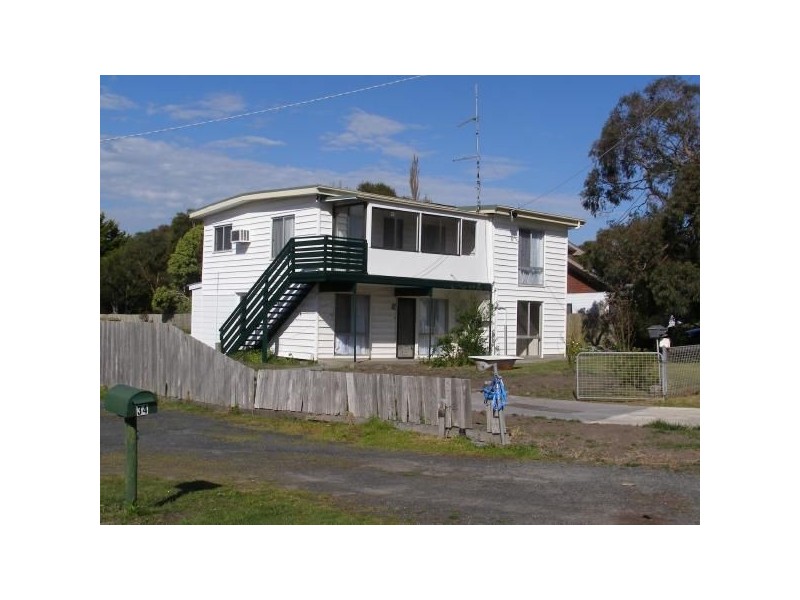 32 Powlett, Inverloch VIC 3996