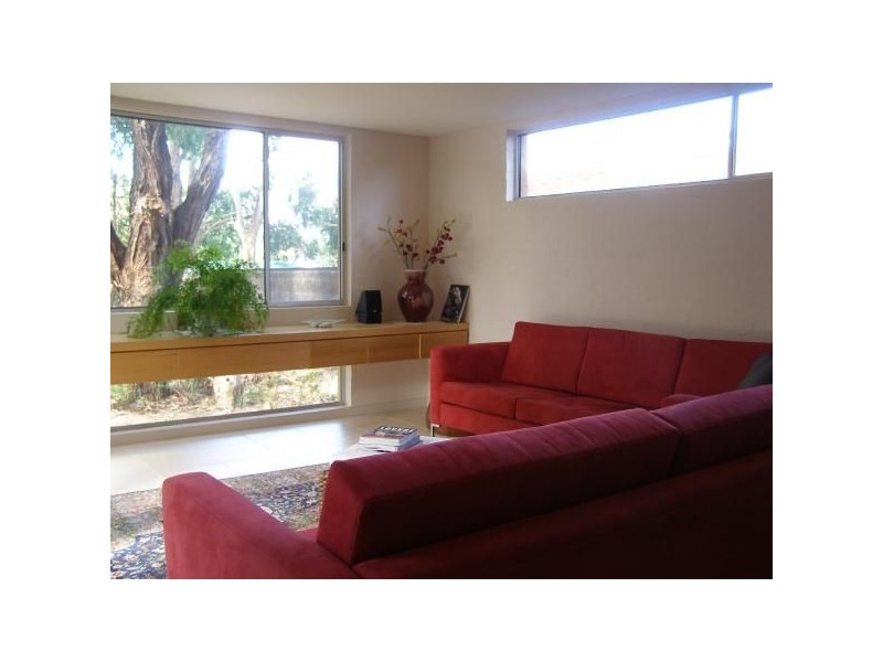 42 Woodland Heath Dve, Inverloch VIC 3996