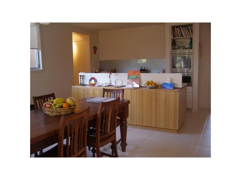 42 Woodland Heath Dve, Inverloch VIC 3996