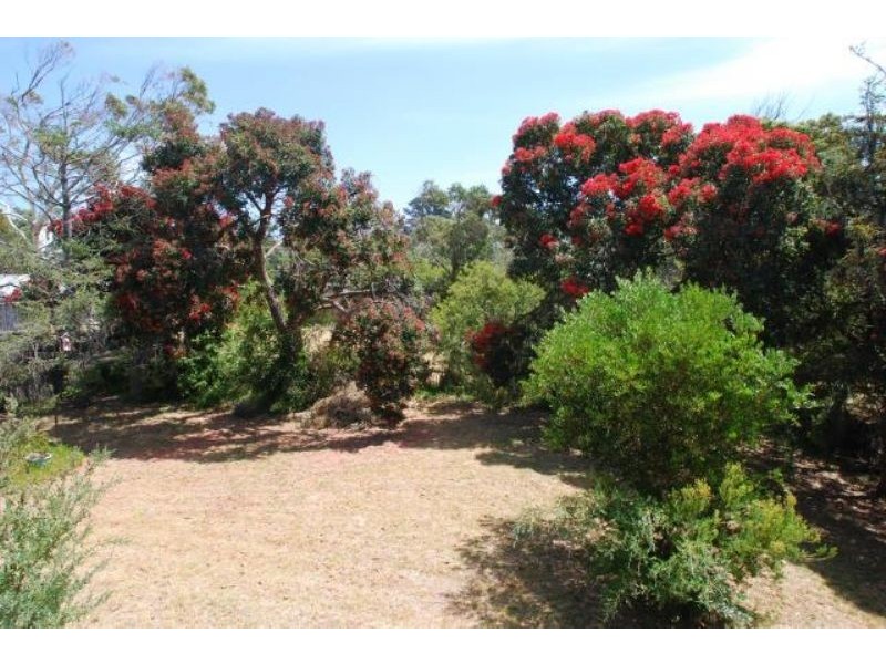 48 Surf Parade, Inverloch VIC 3996