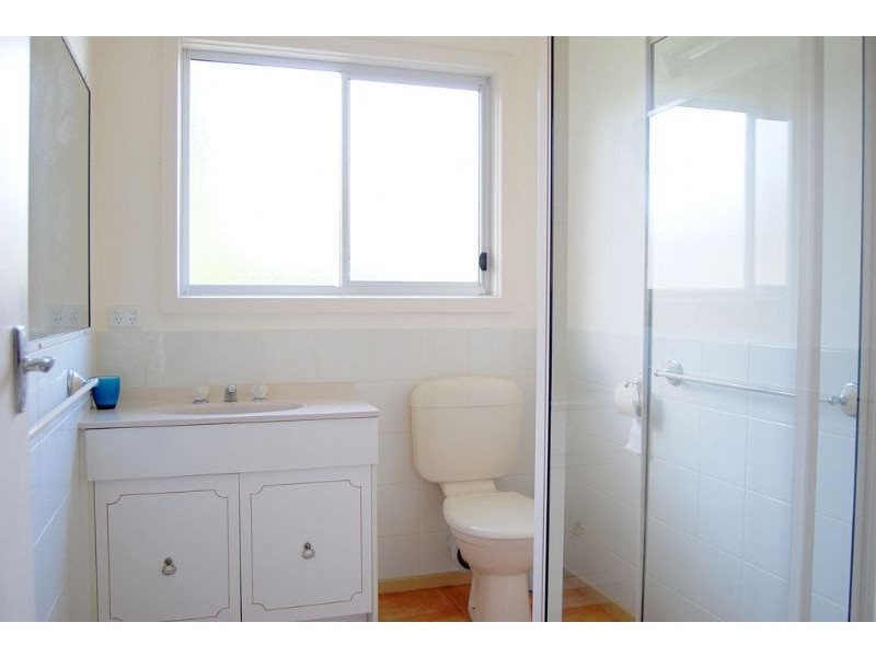 14 Norman Rd, Inverloch VIC 3996