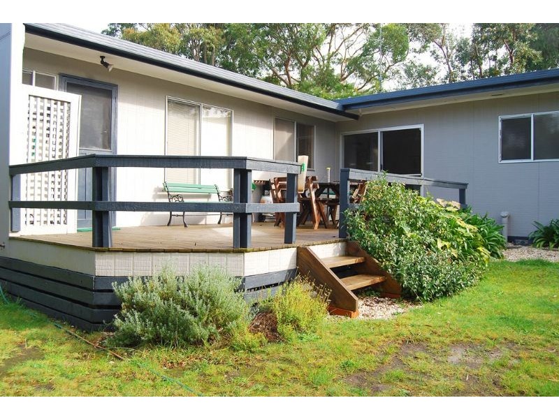 14 Norman Rd, Inverloch VIC 3996