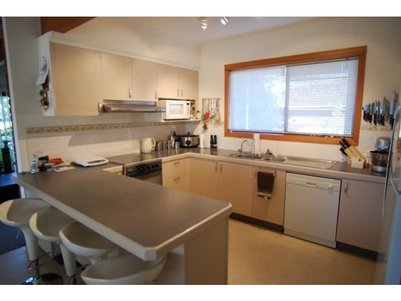 40 Gordon Street, Inverloch VIC 3996