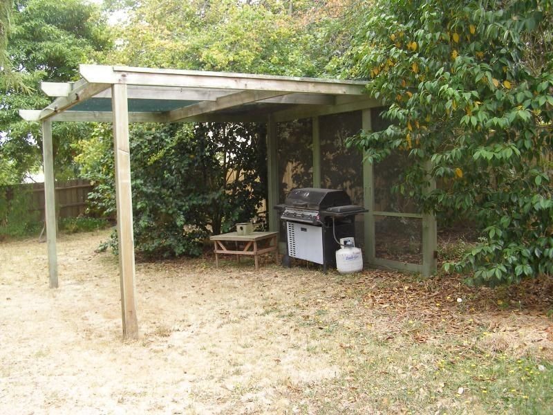 17 Pier Road, Inverloch VIC 3996