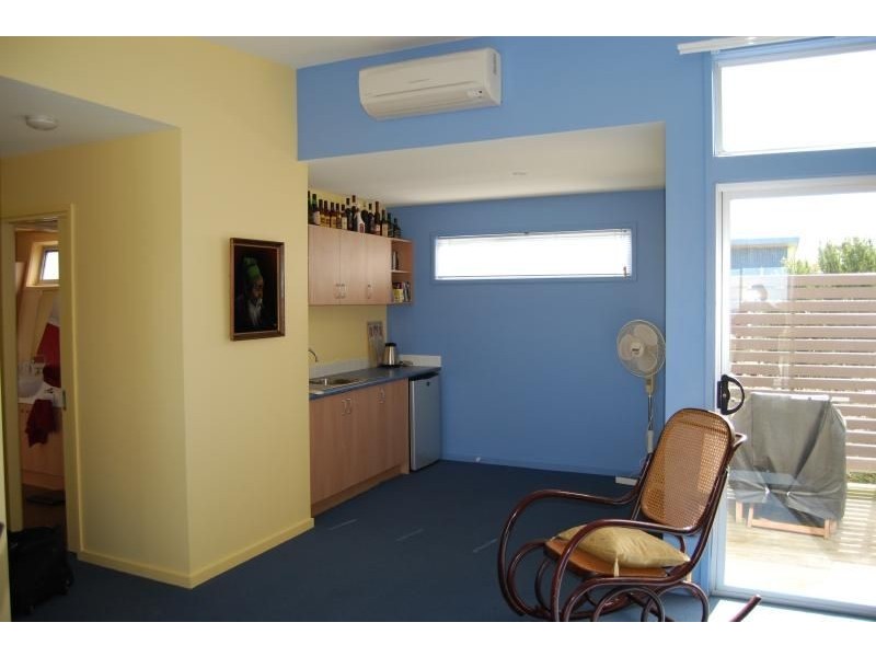 21 Bruce Street, Inverloch VIC 3996