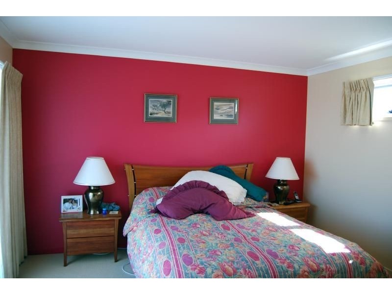 21 Bruce Street, Inverloch VIC 3996