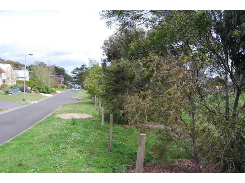 Lot 4, 8-12 Venus Street, Inverloch VIC 3996