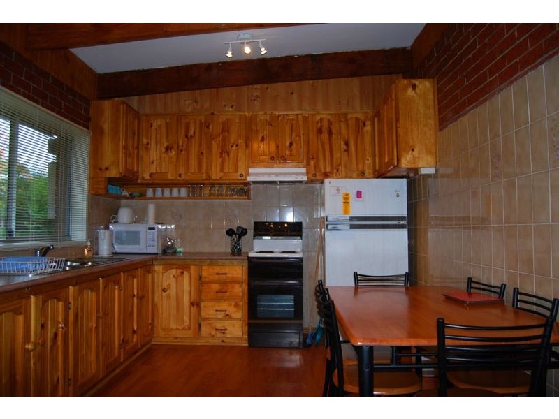 23 Beilby Ave, Inverloch VIC 3996