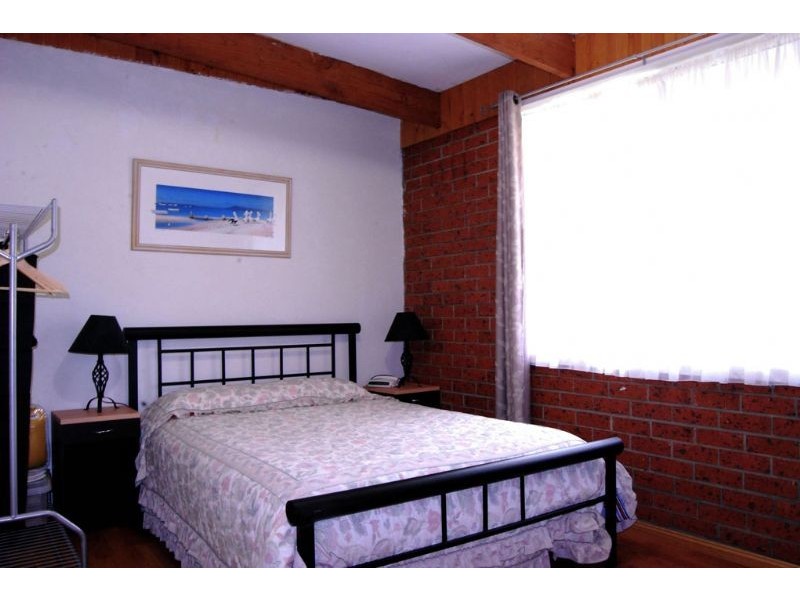 23 Beilby Ave, Inverloch VIC 3996