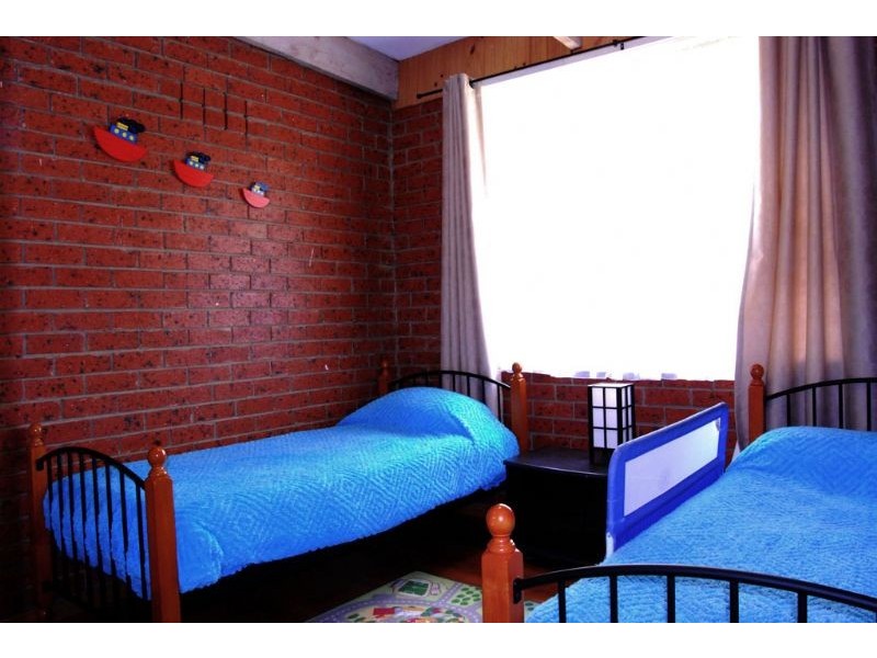 23 Beilby Ave, Inverloch VIC 3996