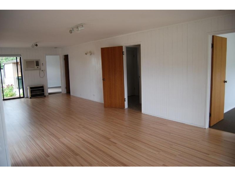 7 Meanderri Dve, Inverloch VIC 3996