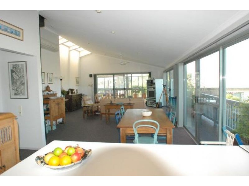 2b Pier Road, Inverloch VIC 3996